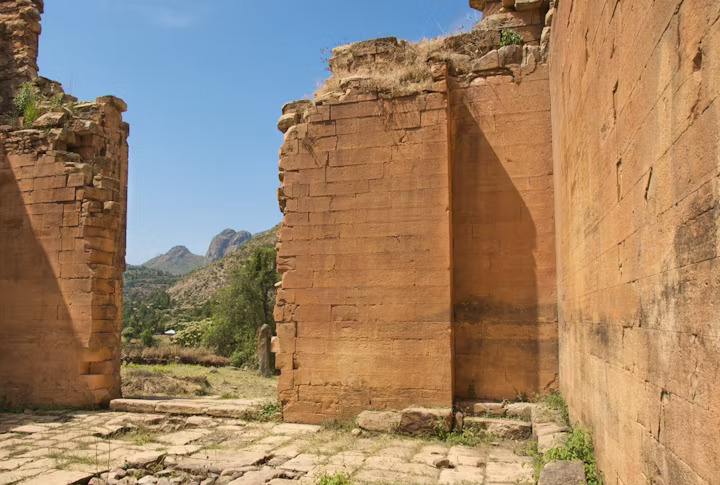 የሃ ቅዱስ ሚካኤል